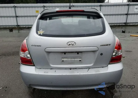 2009 Hyundai Accent Gs z USA, uszkodzony, nr VIN KMHCM36C19U115101